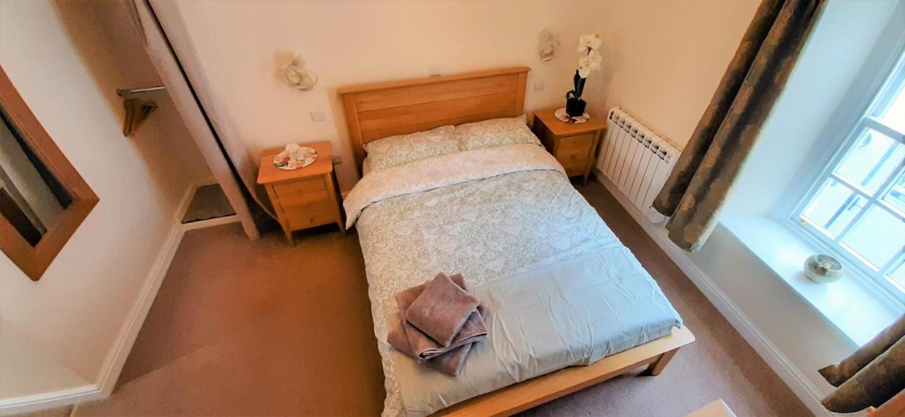 ריצ'מונד 16Th Century 1 Bedroom Cottage מראה חיצוני תמונה